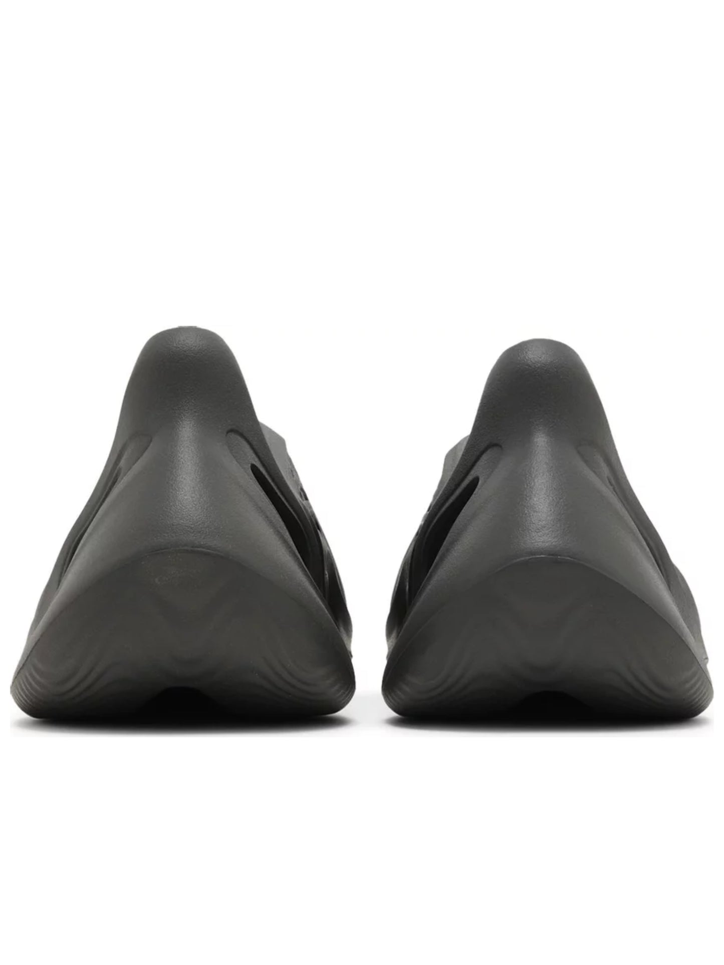 Yeezy Foam RNR Carbon IG5349