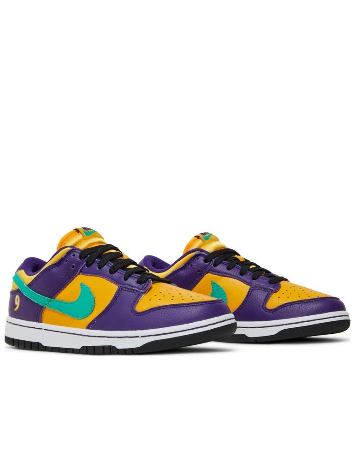 Nike Dunk Low LX Lisa Leslie (W) DO9581-500