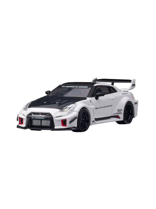 C-CM Model 1:64 LB-Silhouette Works GT Nissan 35GT-RR White GT06
