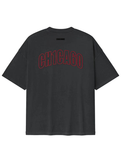 Essentials 25 Holiday Chicago 90s Tee Iron Grey