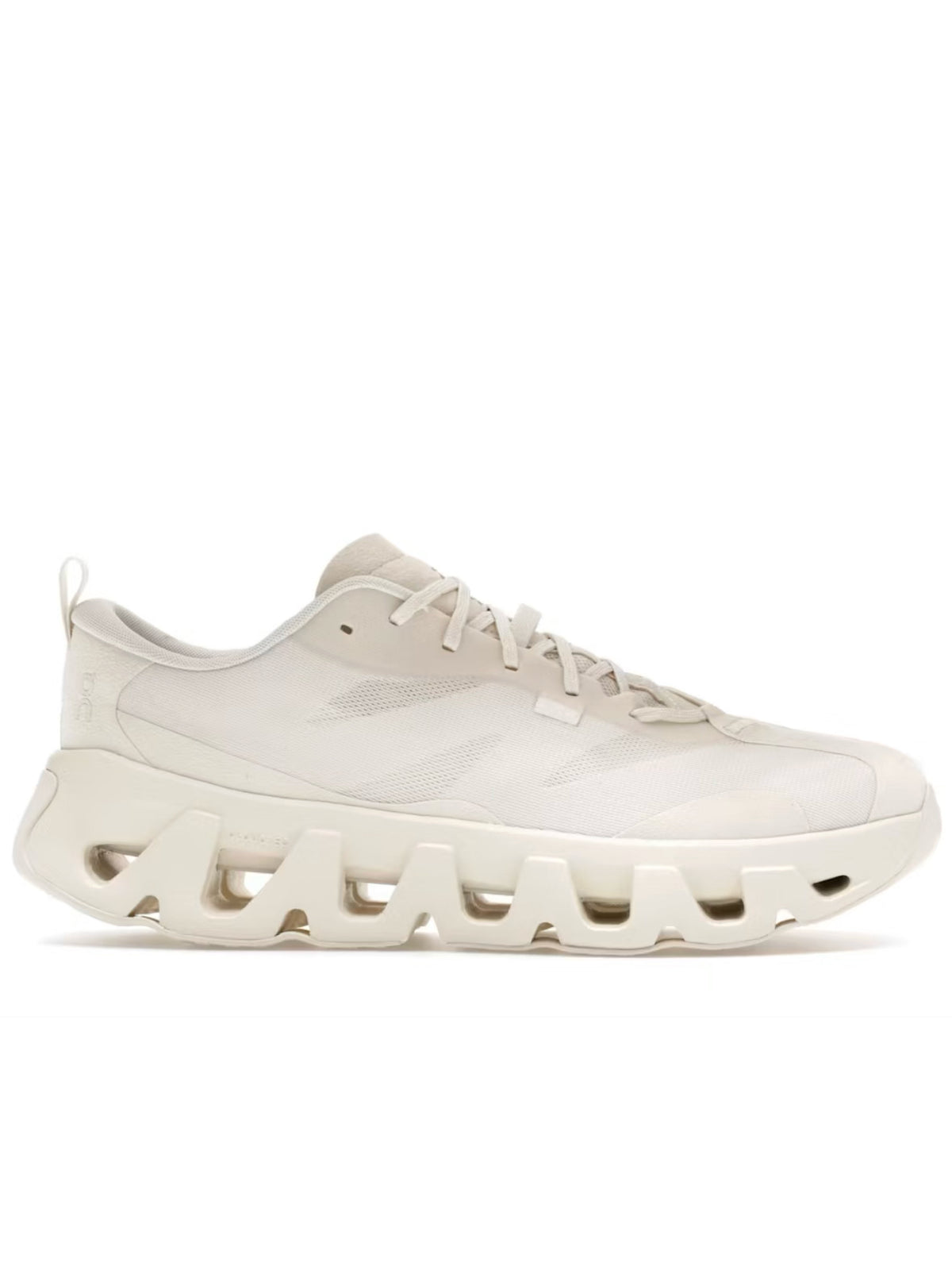 On x Kith K-Tech 1 Tofu 3MG10775560