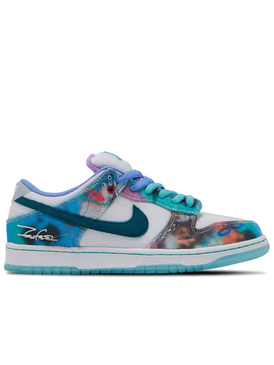 Nike SB Dunk Low Futura Laboratories Bleached Aqua  HF6061-400