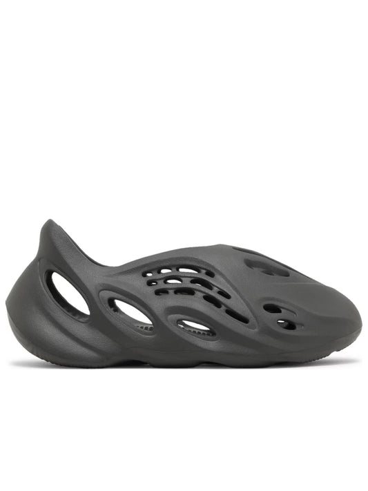 Yeezy Foam RNR Carbon  IG5349