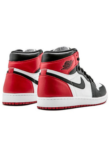 Air Jordan 1 Retro Black Toe (2016) 555088-125