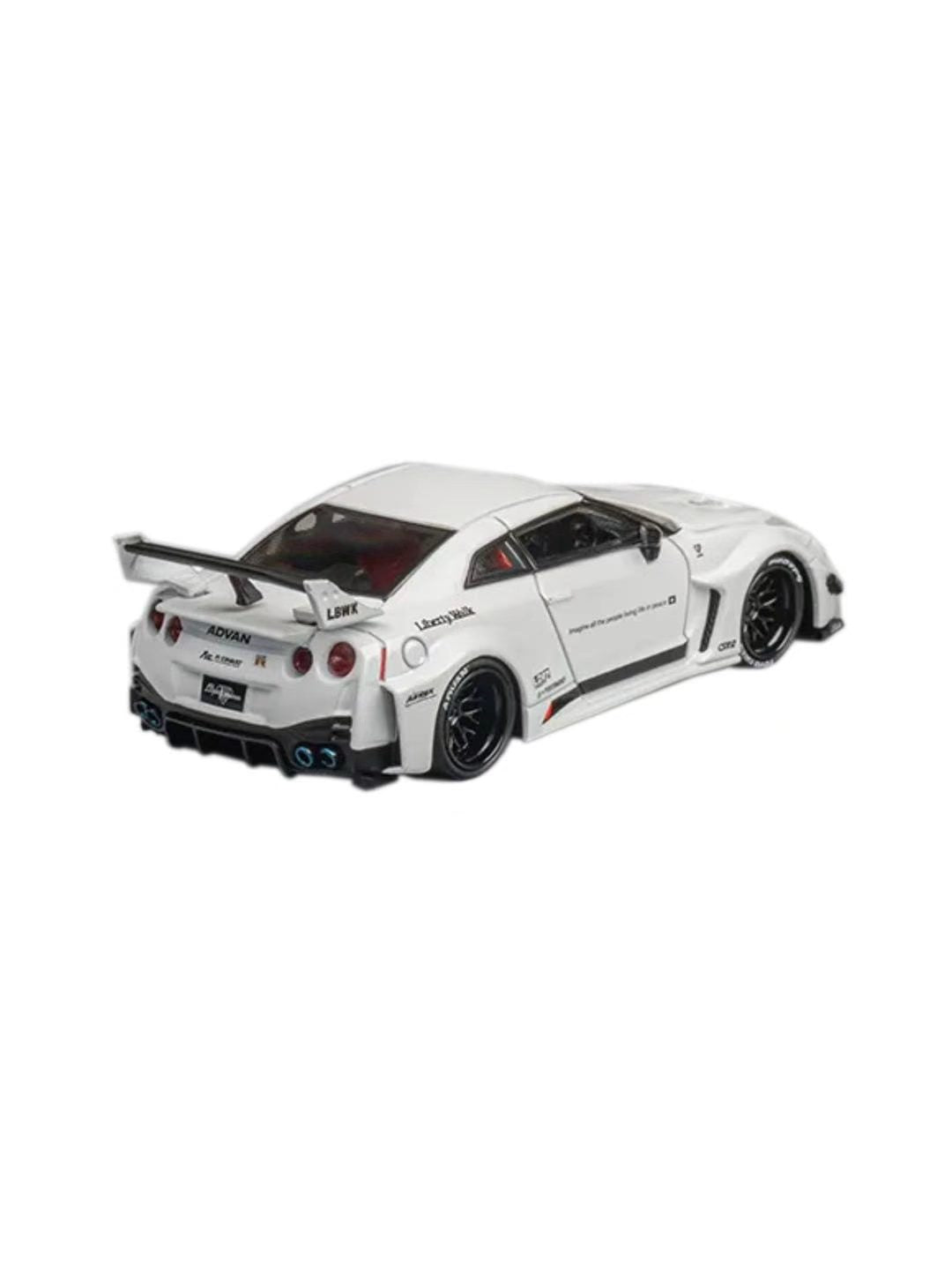C-CM Model 1:64 LB-Silhouette Works GT Nissan 35GT-RR White GT10