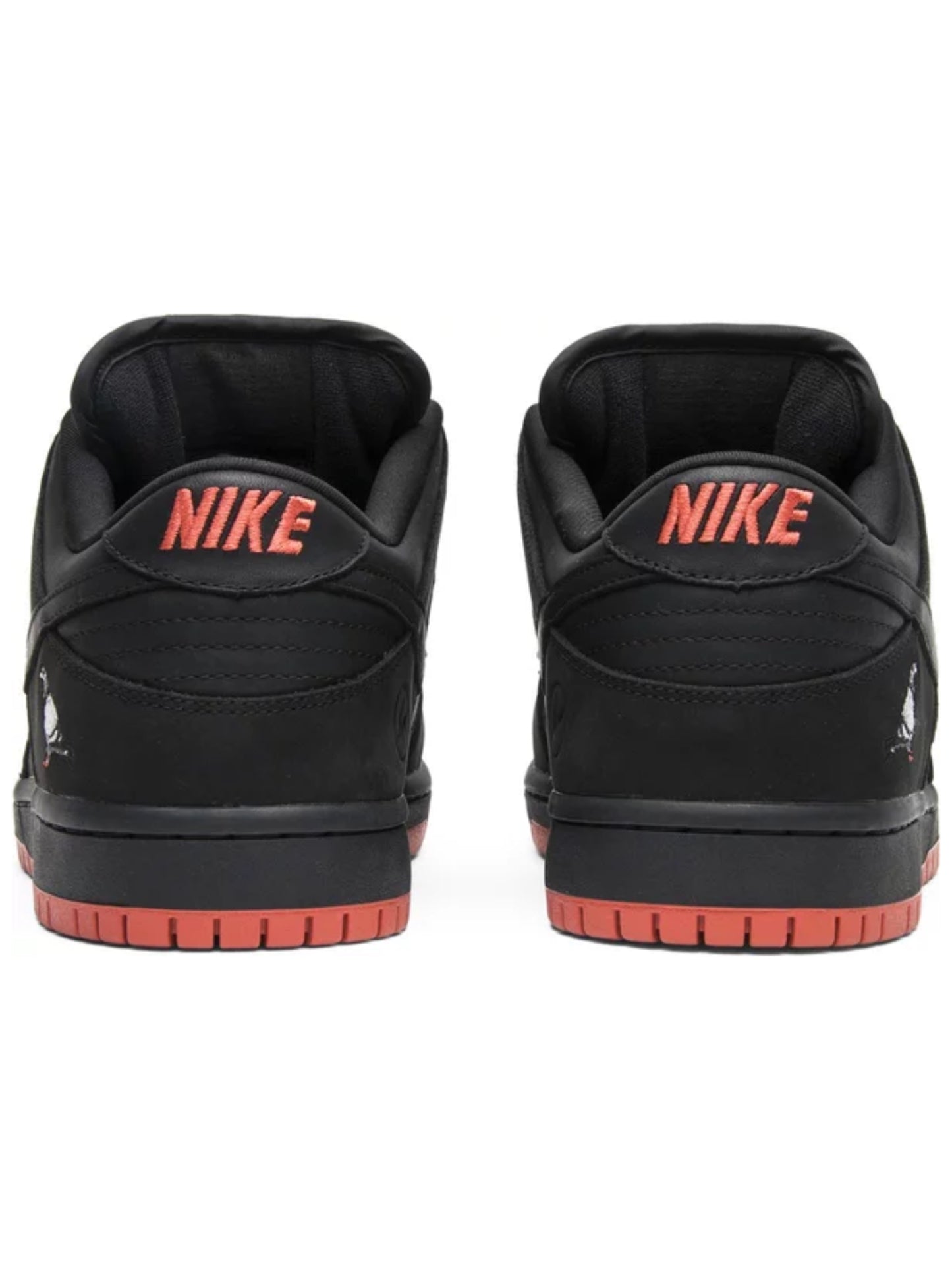 Nike SB Dunk Low Black Pigeon 883232-008