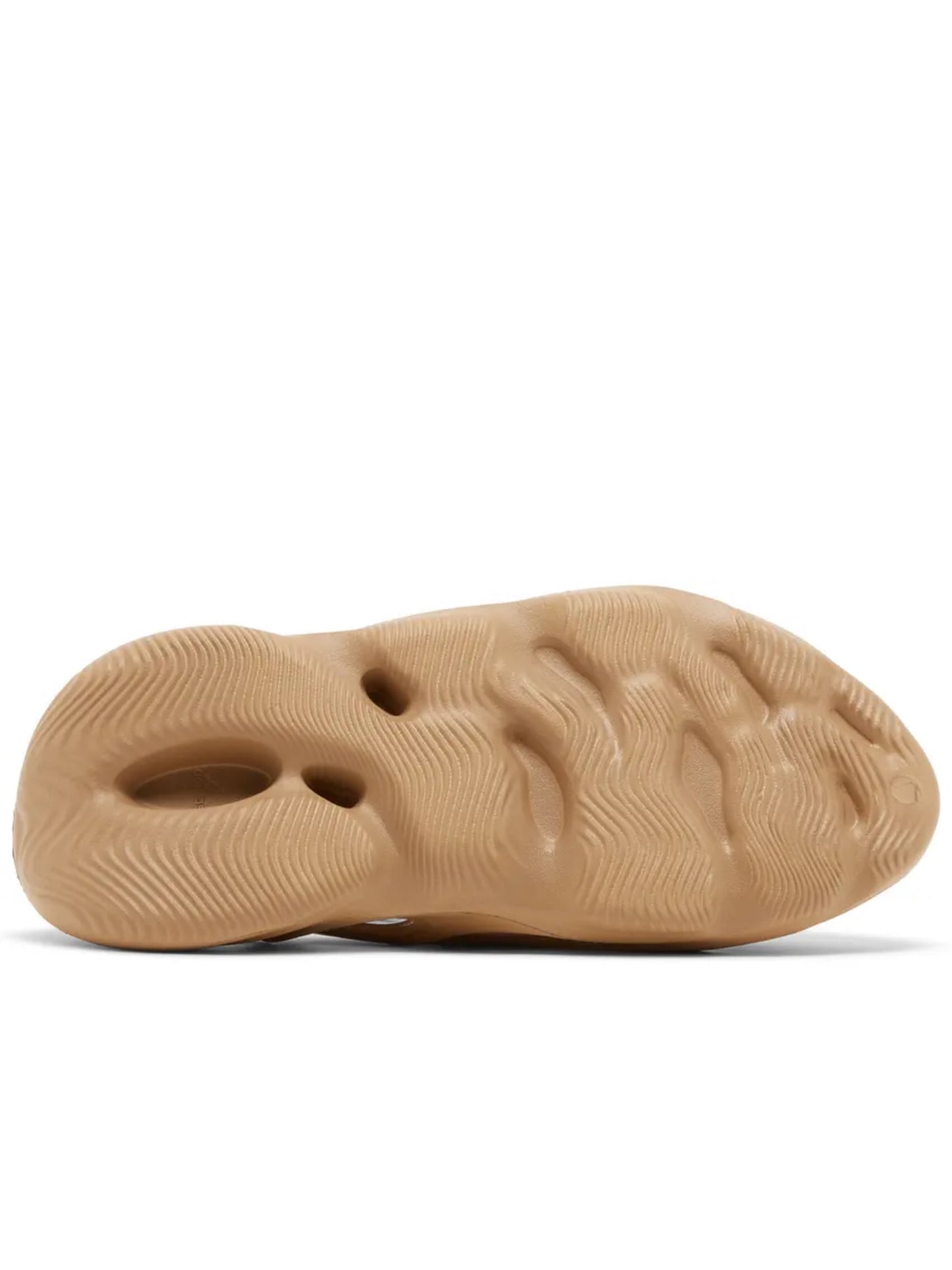 Yeezy Foam RNR Clay Taupe  GV6842