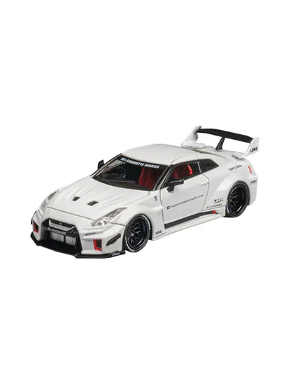 C-CM Model 1:64 LB-Silhouette Works GT Nissan 35GT-RR White GT10